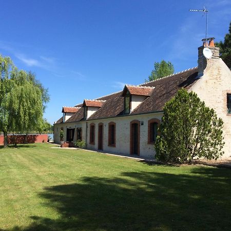 Chambre D'Hotes Le Grand Fourneau Lassay-sur-Croisne Esterno foto
